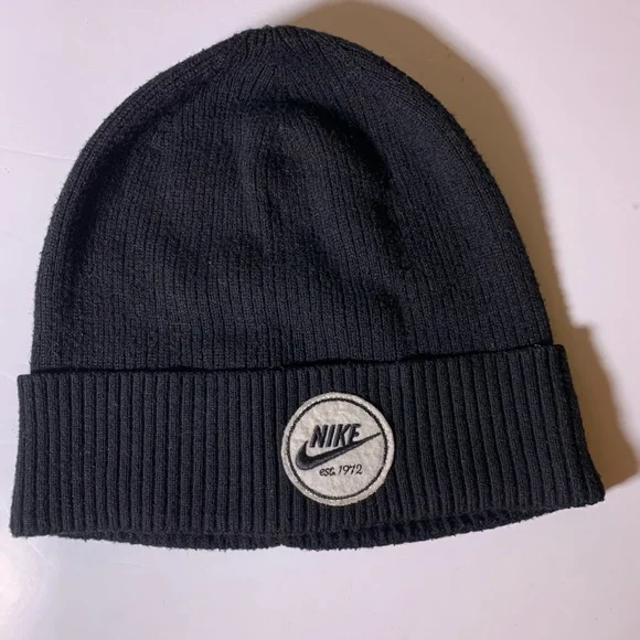 Nike | Accessories | Y2k Nike Beanie | Poshmark